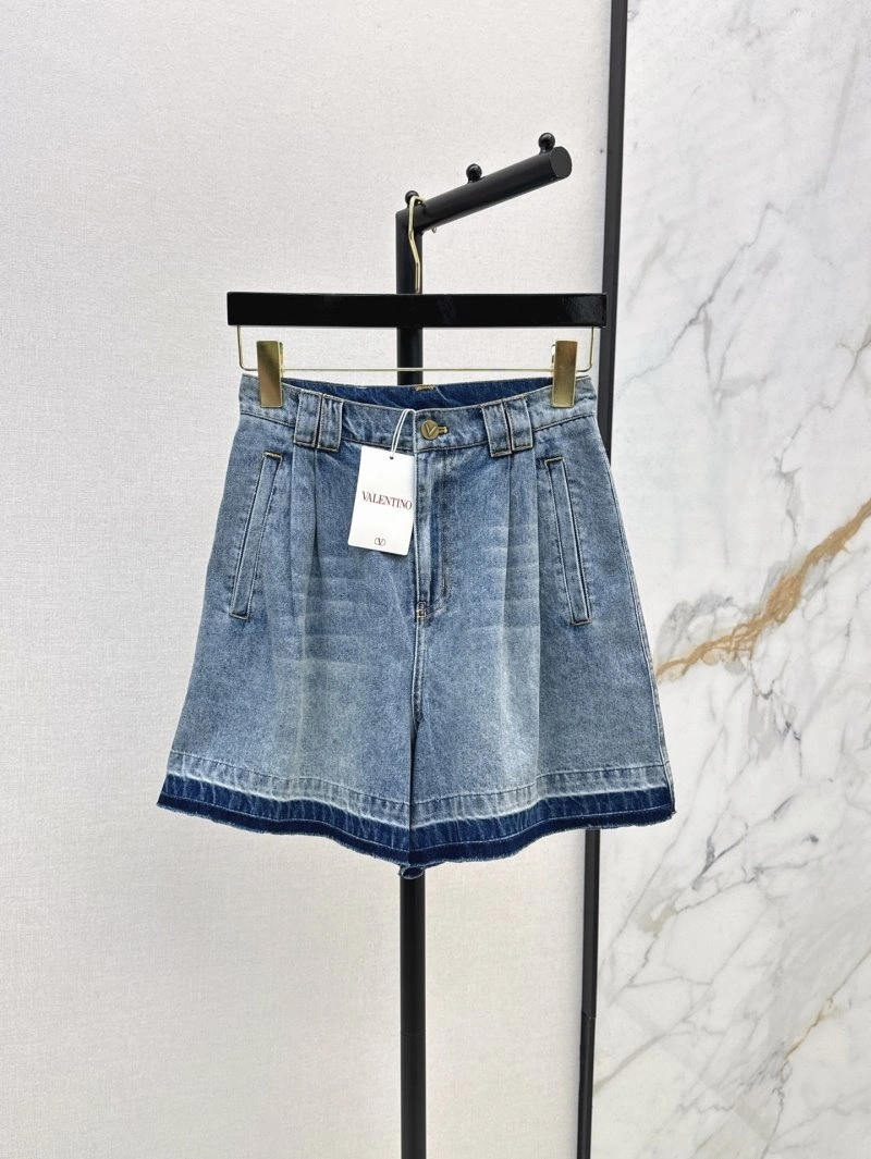 Compact Valentino Short Pants 174156