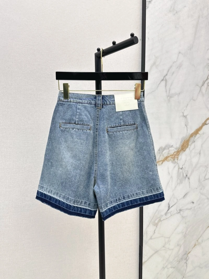 Compact Valentino Short Pants 174156
