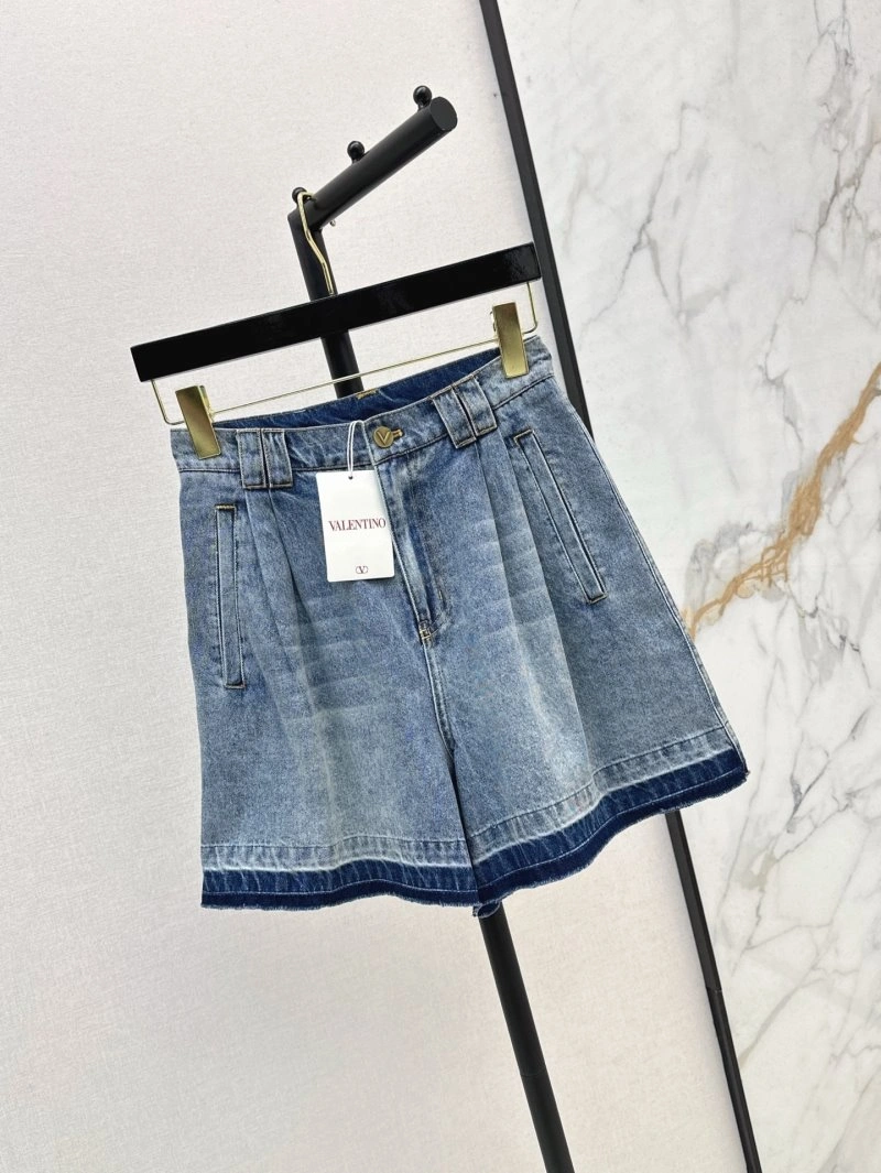 Compact Valentino Short Pants 174156