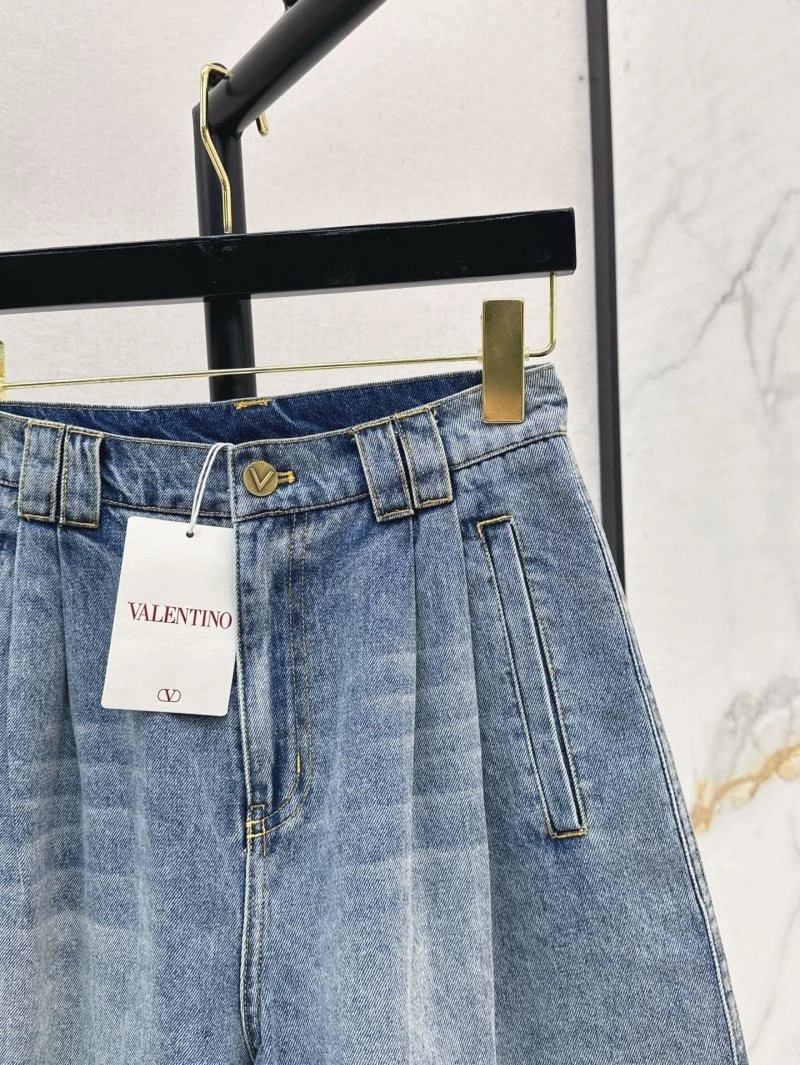 Compact Valentino Short Pants 174156