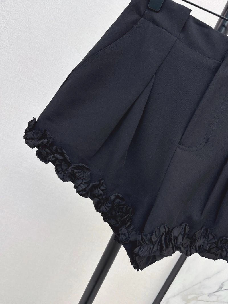 Valentino Short Pants Affordable 174208