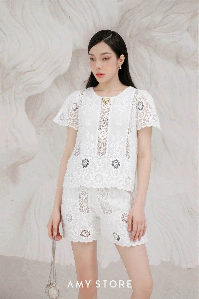 Supportive Valentino Short Suits 174253
