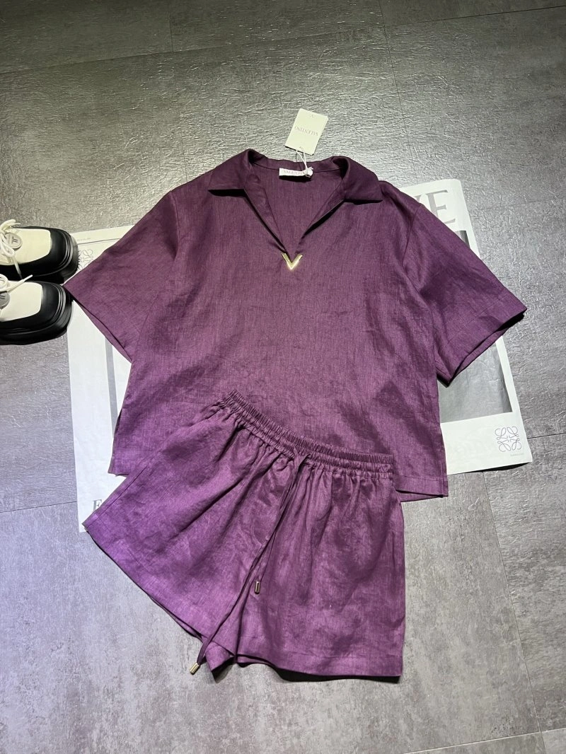 Valentino Short Suits Youthful 174286
