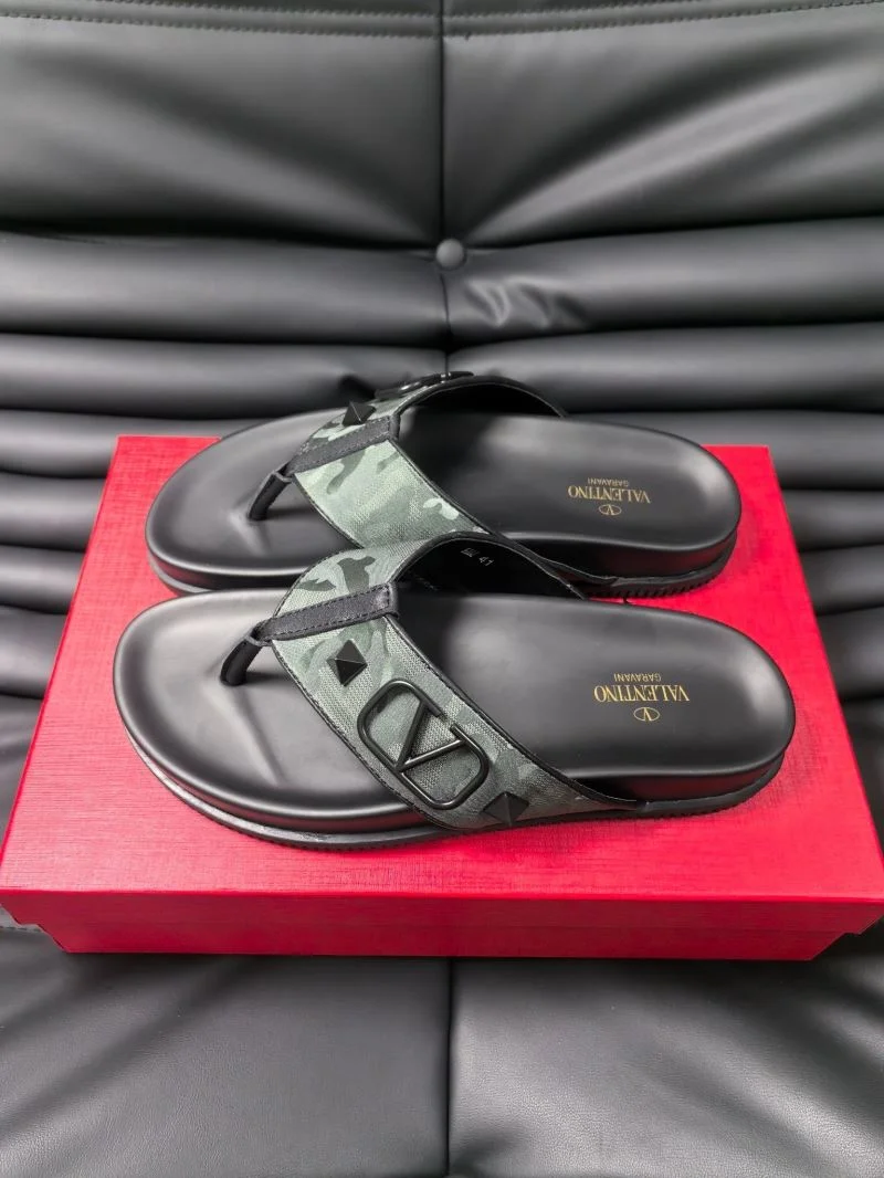 Valentino Slippers DailyWear 35780