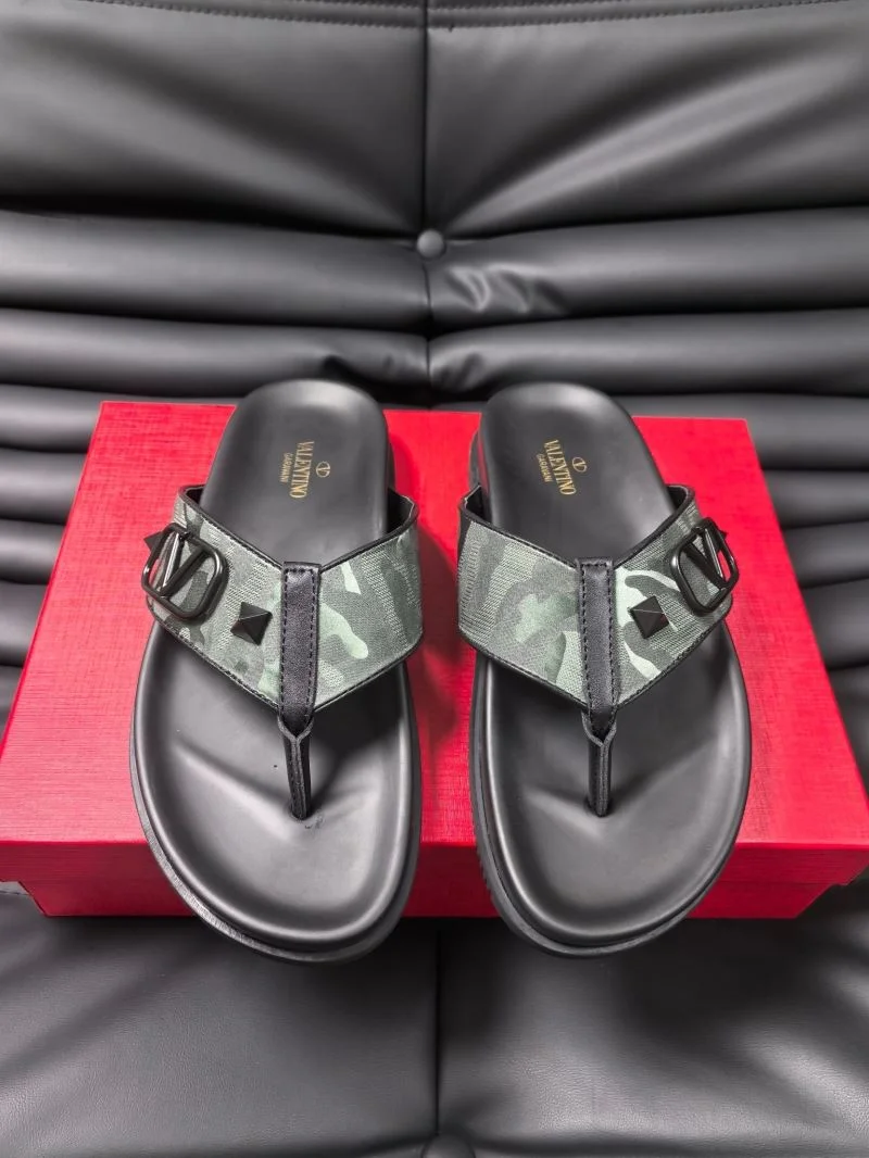 Valentino Slippers DailyWear 35780