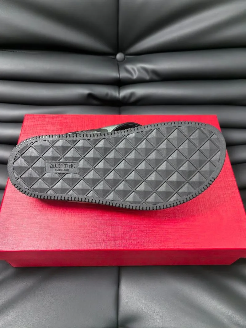 Valentino Slippers DailyWear 35780