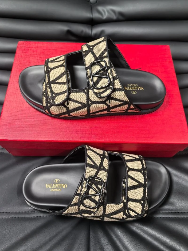 Valentino Slippers DailyWear 35777