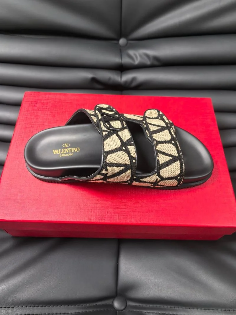 Valentino Slippers DailyWear 35777