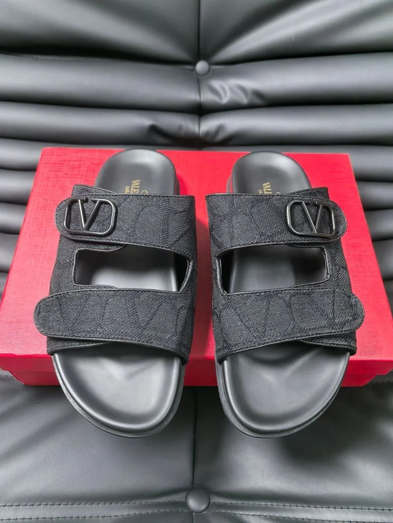 WellDesigned Valentino Slippers 35770