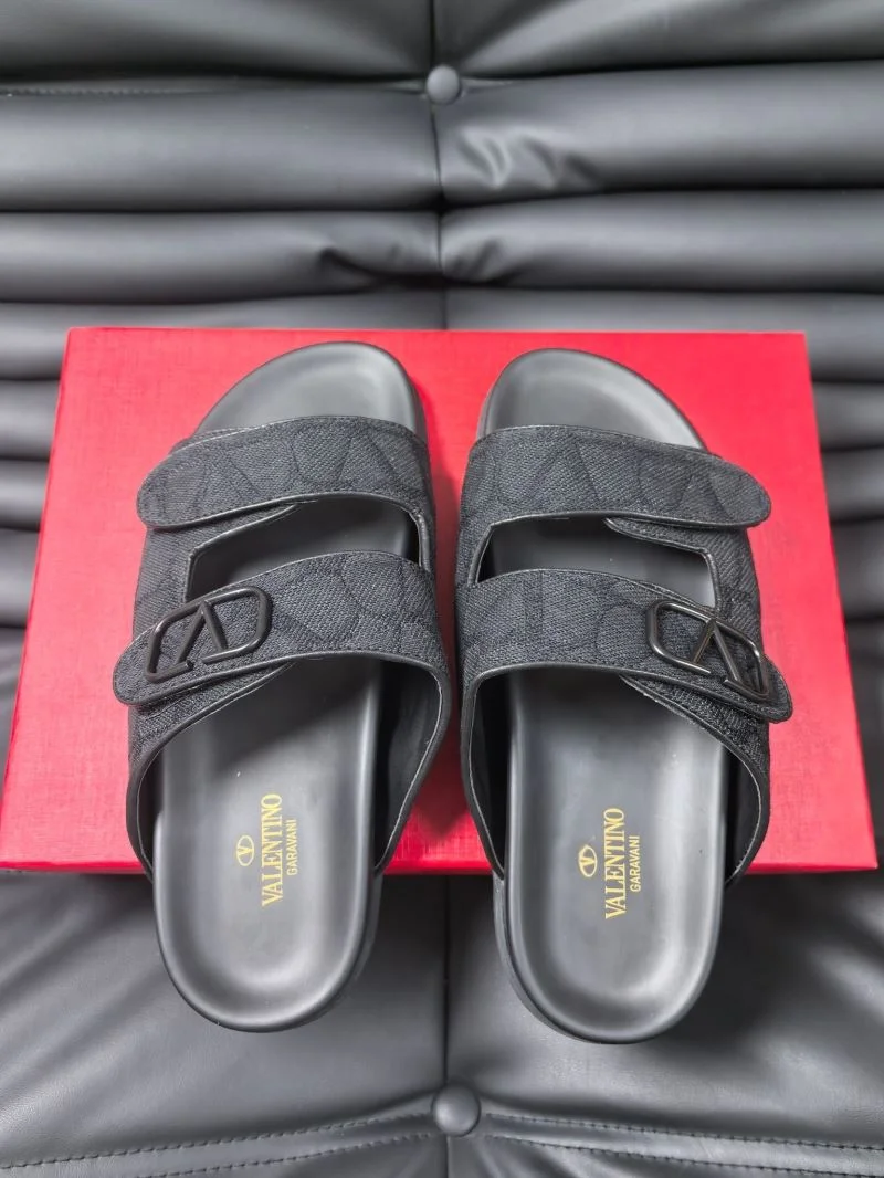 WellDesigned Valentino Slippers 35770