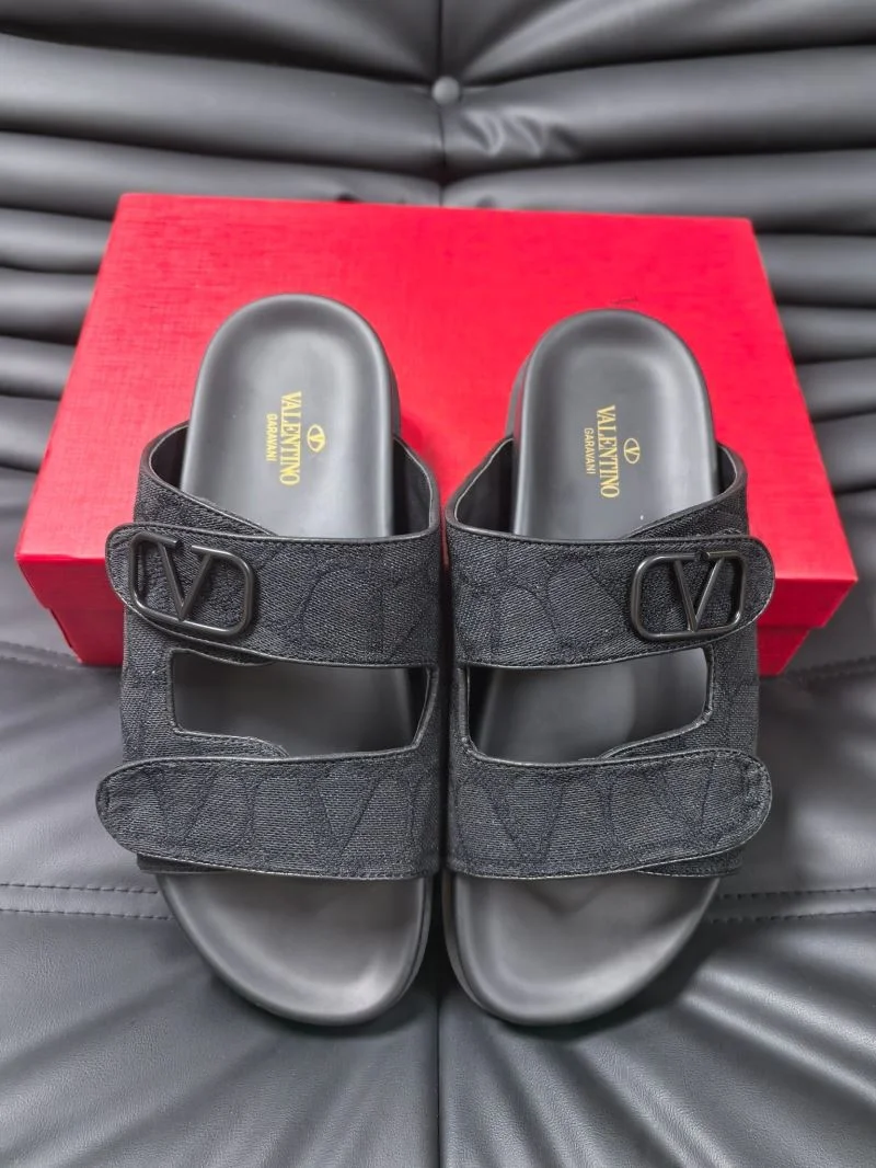 WellDesigned Valentino Slippers 35770