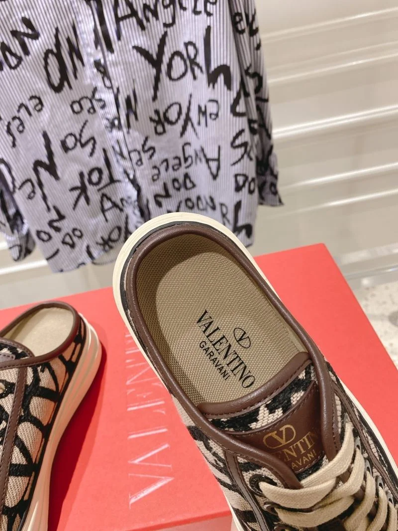 Valentino Slippers Modern 36253