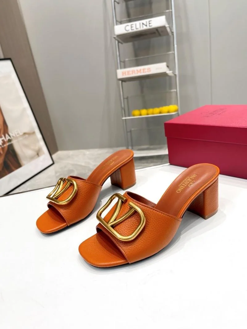 MoistureWicking Valentino Slippers 36585