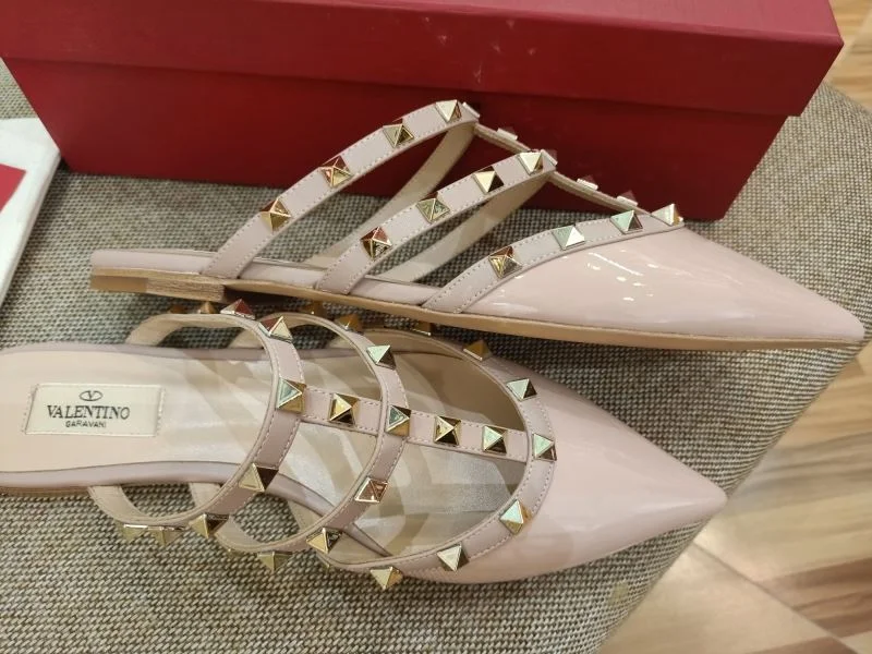 Colorful Valentino Slippers 36590
