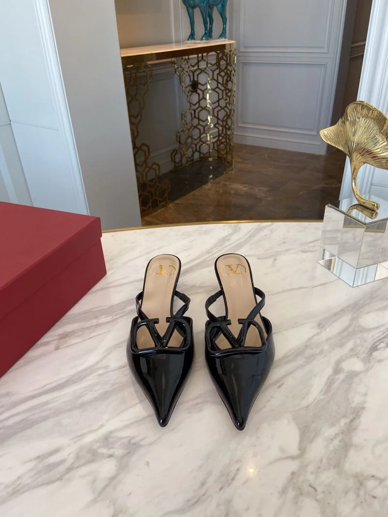 GoAnywhere Valentino Slippers 36569