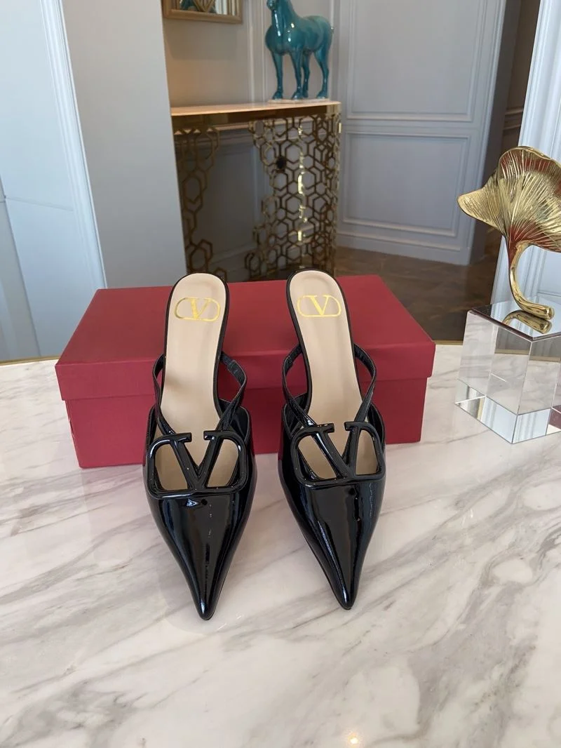 GoAnywhere Valentino Slippers 36569