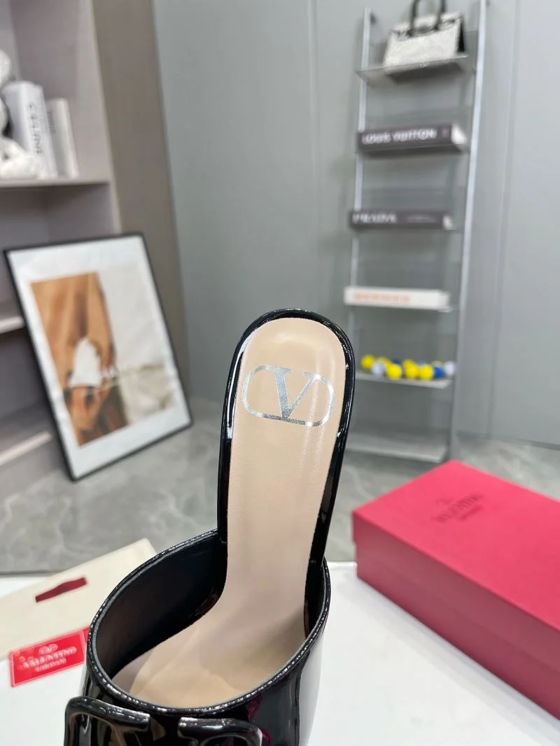 Snug Valentino Slippers 36568