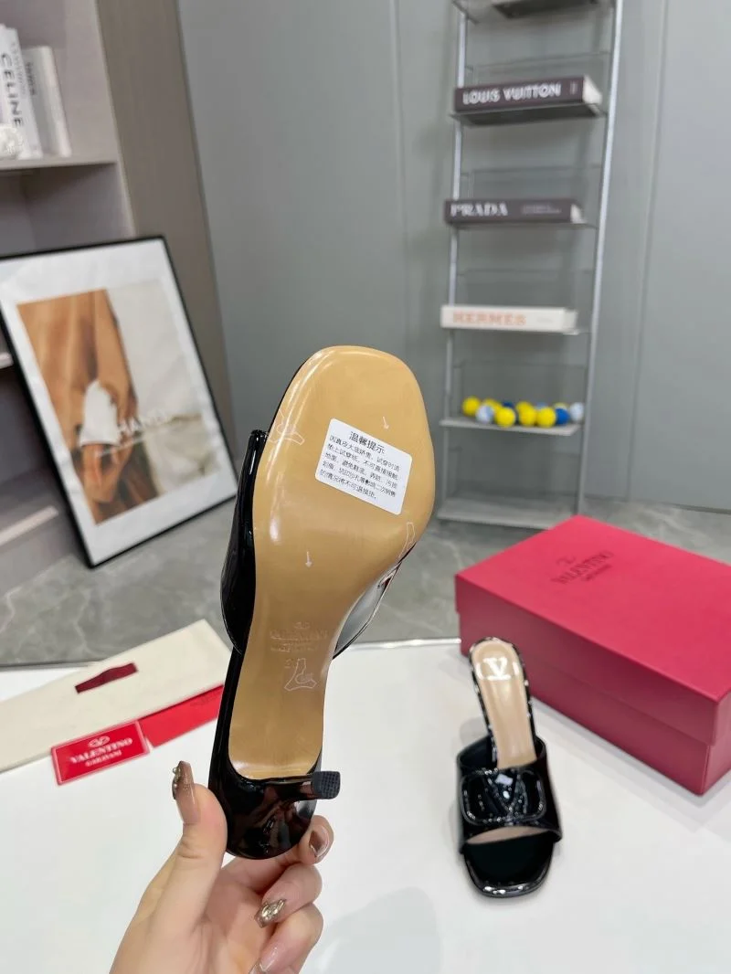 Snug Valentino Slippers 36568