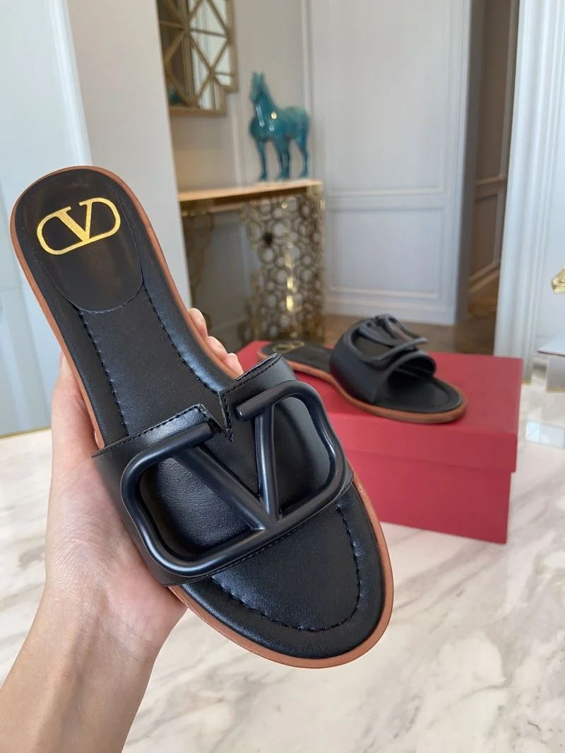 NewStyle Valentino Slippers 36584