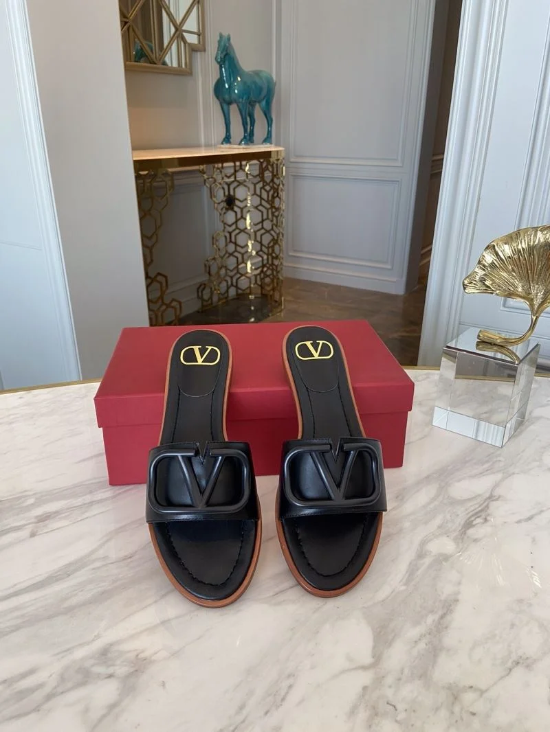 NewStyle Valentino Slippers 36584