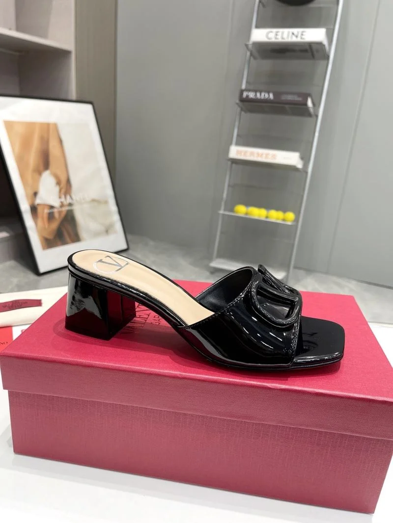 Contemporary Valentino Slippers 36572