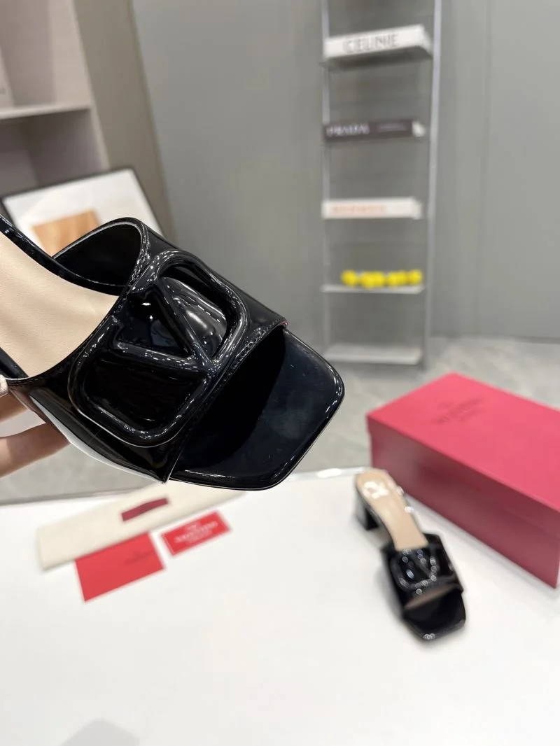 Contemporary Valentino Slippers 36572
