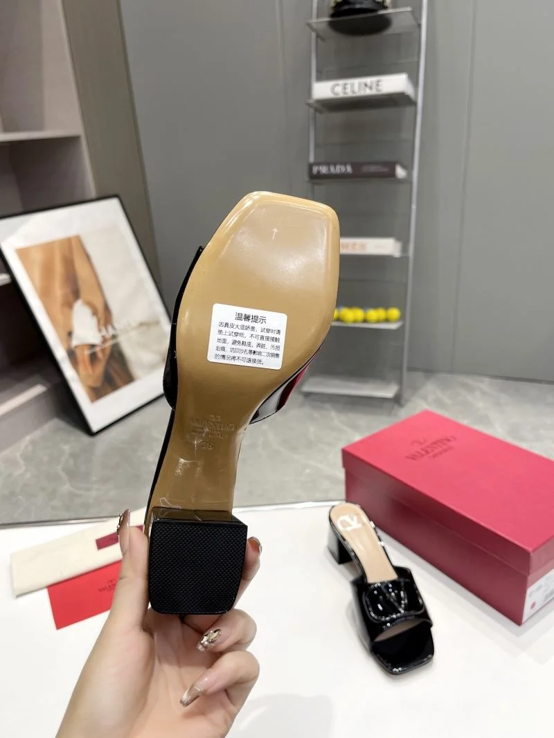 Contemporary Valentino Slippers 36572