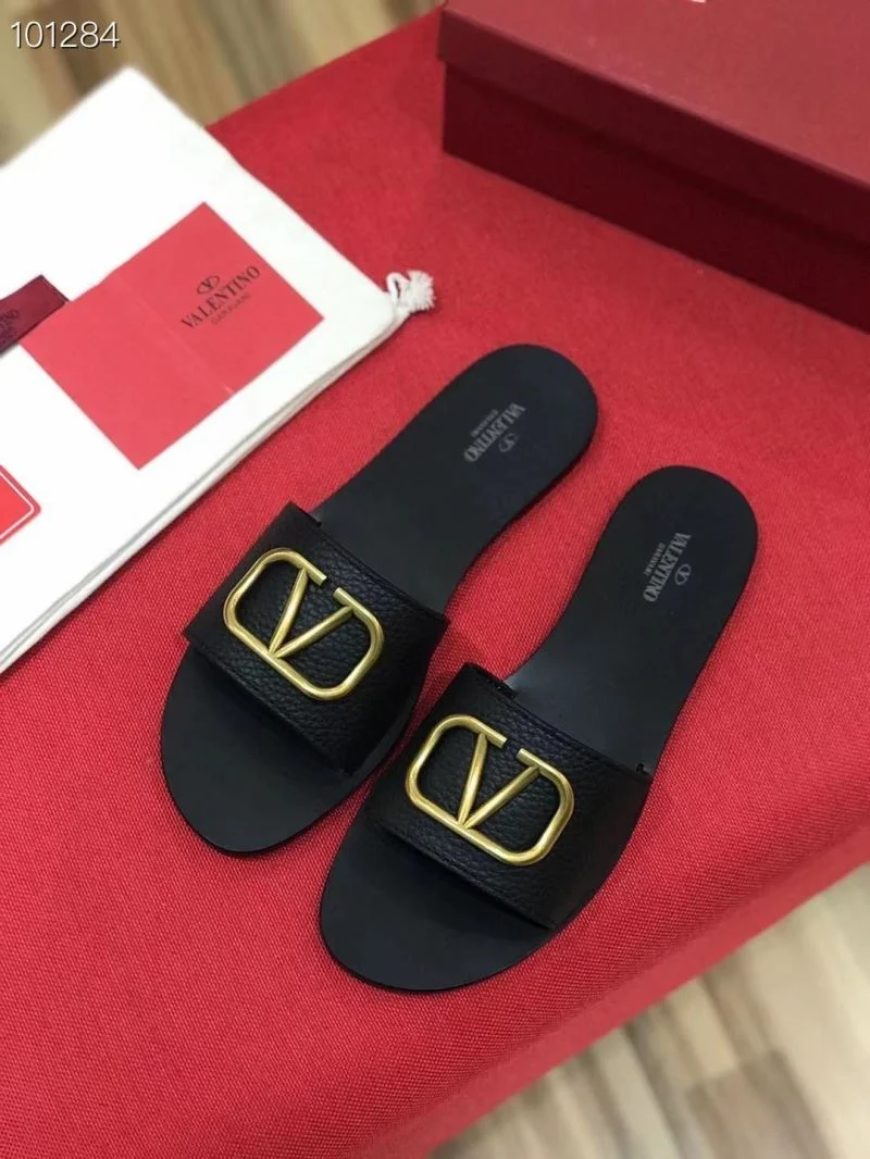 Refined Valentino Slippers 36565