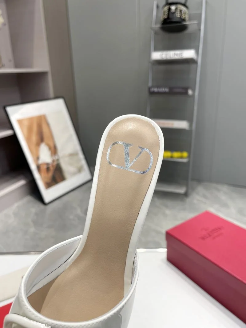 FreshLook Valentino Slippers 36559