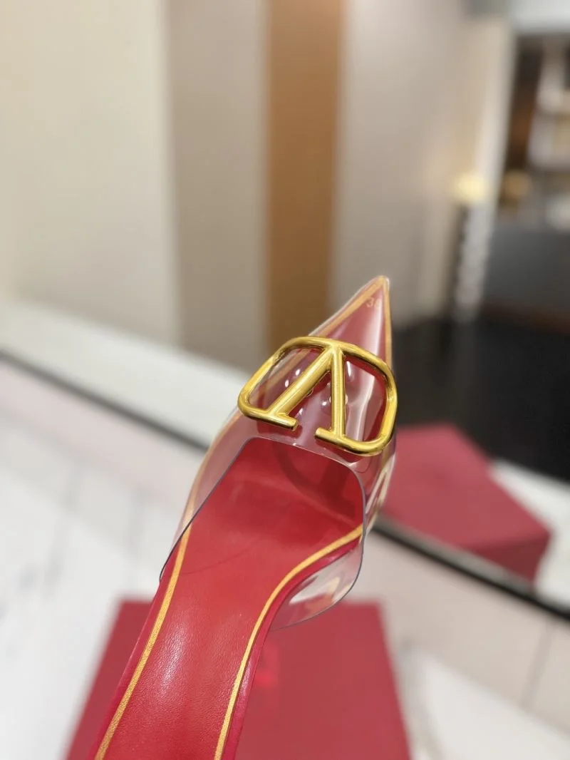 Reliable Valentino Slippers 36550