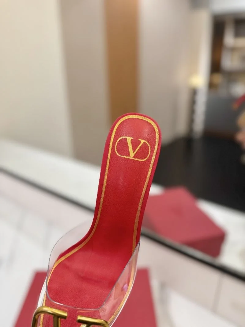 Reliable Valentino Slippers 36550