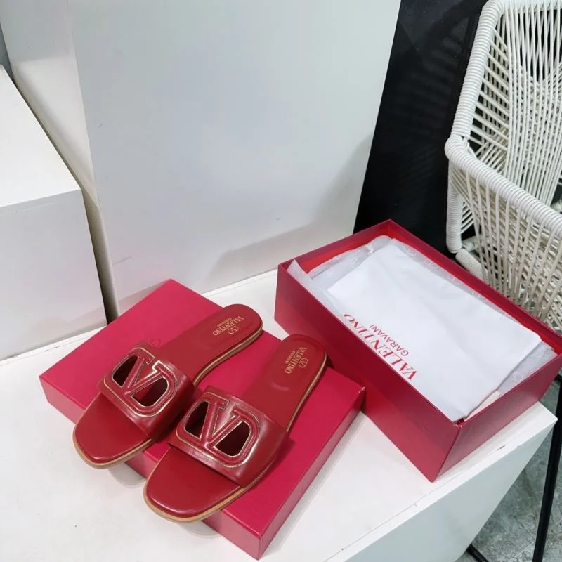 FreshLook Valentino Slippers 36536