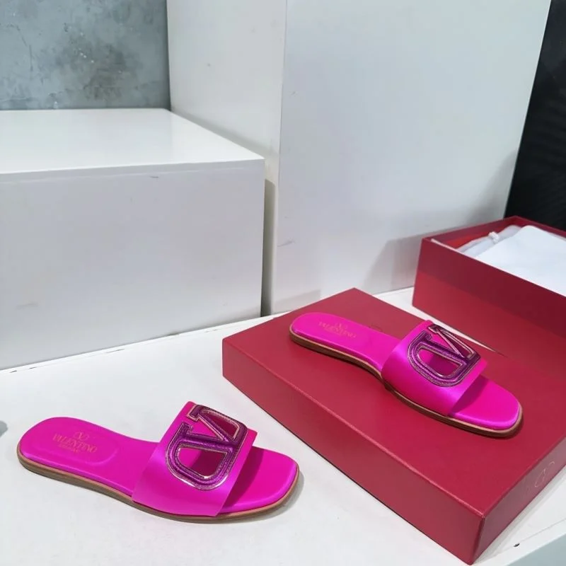 MoistureWicking Valentino Slippers 36528