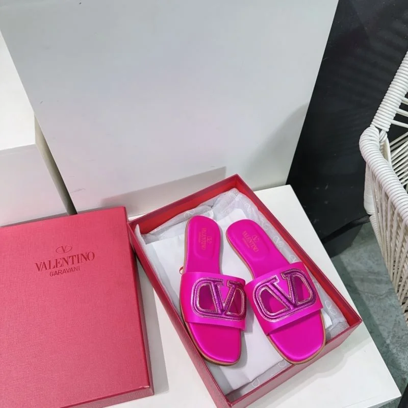 MoistureWicking Valentino Slippers 36528
