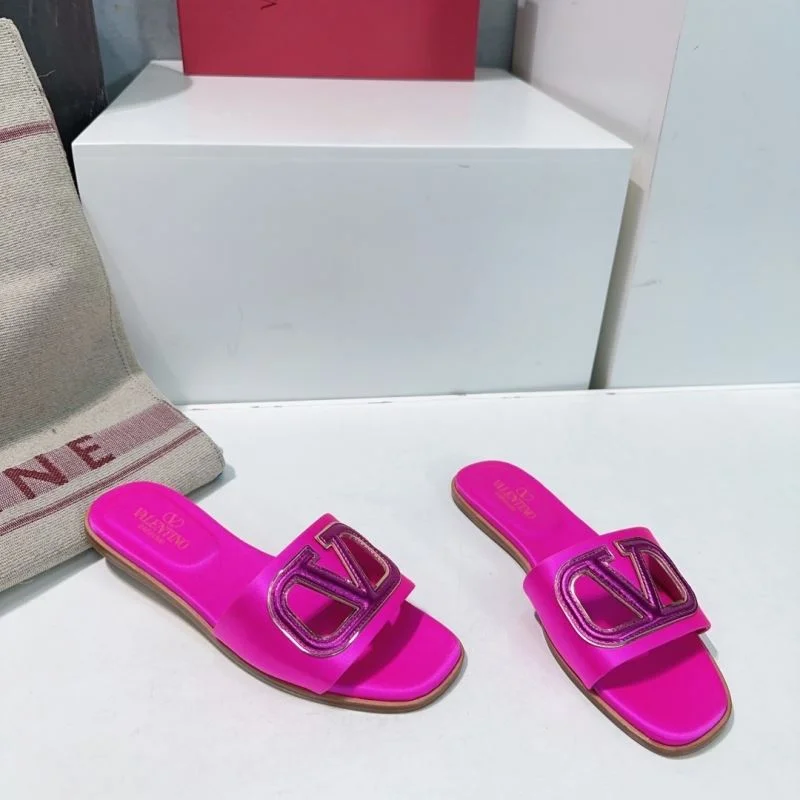 MoistureWicking Valentino Slippers 36528