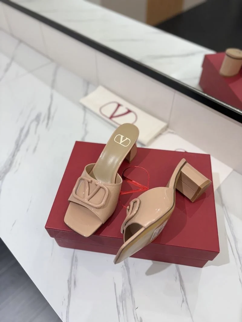 QuickDry Valentino Slippers 36534