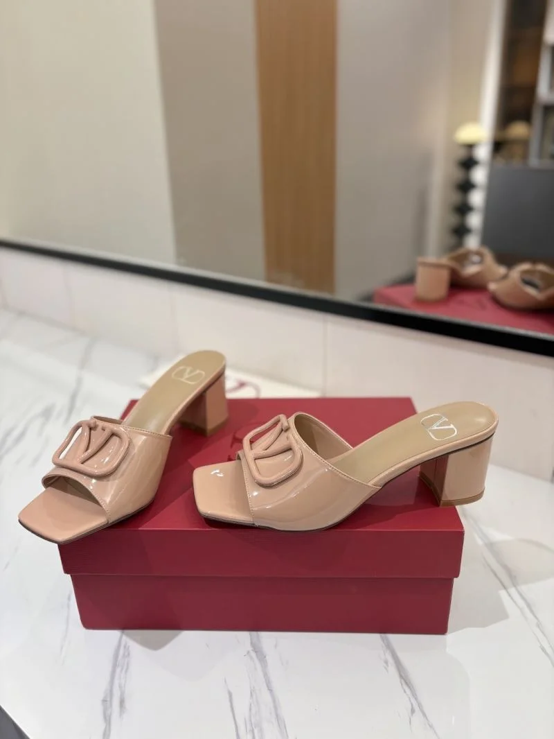 QuickDry Valentino Slippers 36534