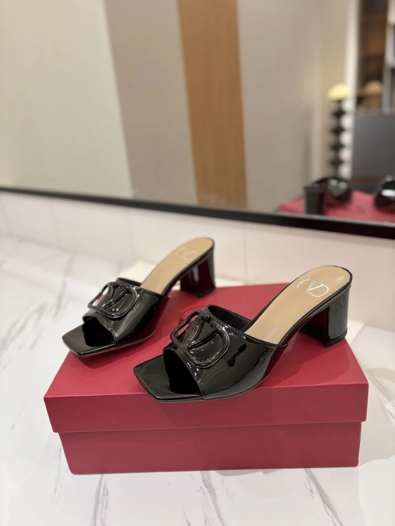 Compact Valentino Slippers 36523