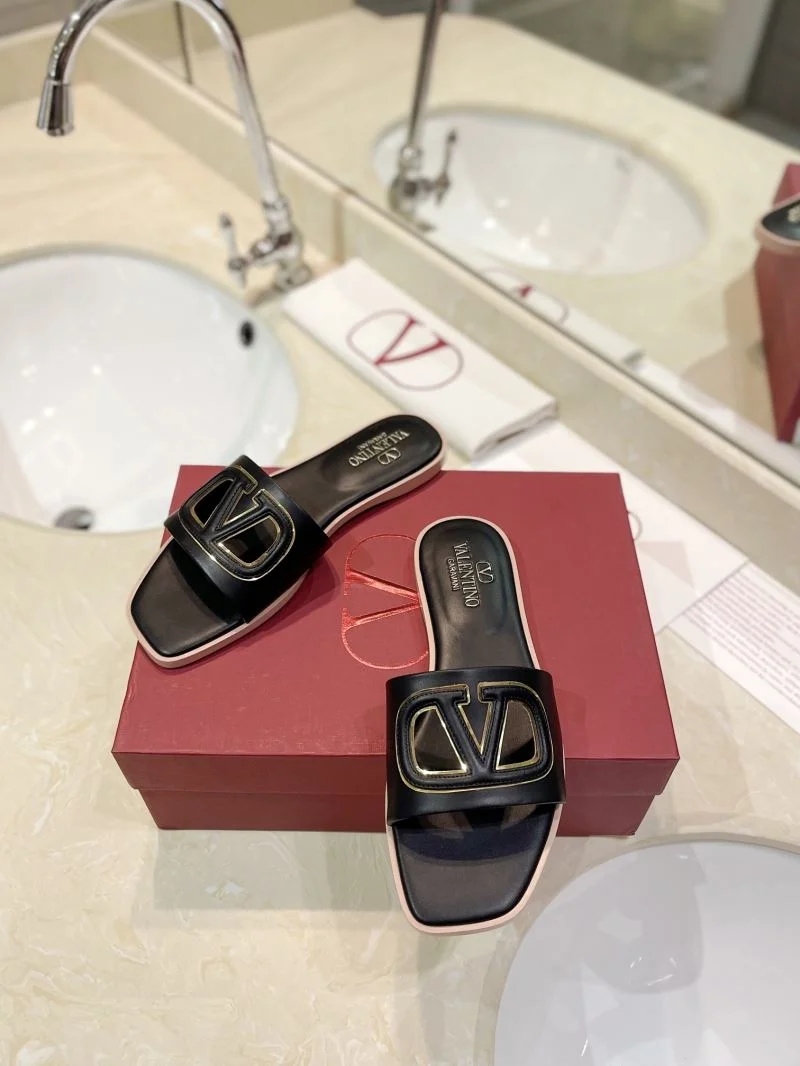 Comfortable Valentino Slippers 36541