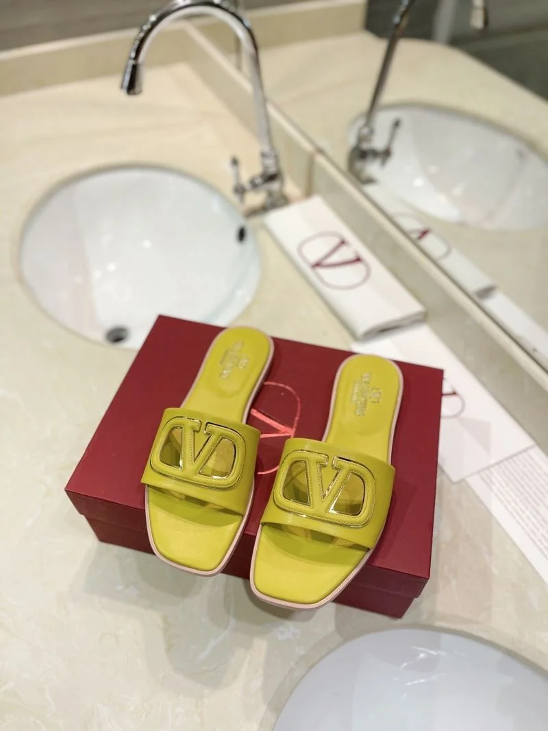 Valentino Slippers Vibrant 36529