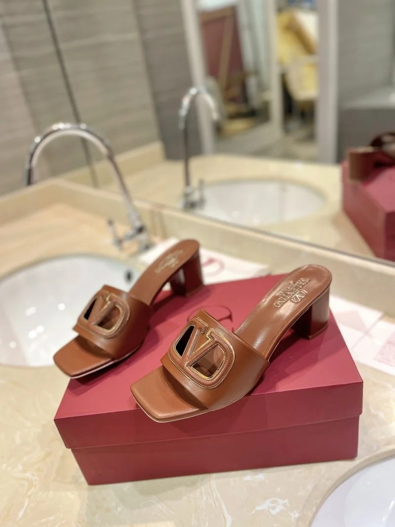 FashionForward Valentino Slippers 36511