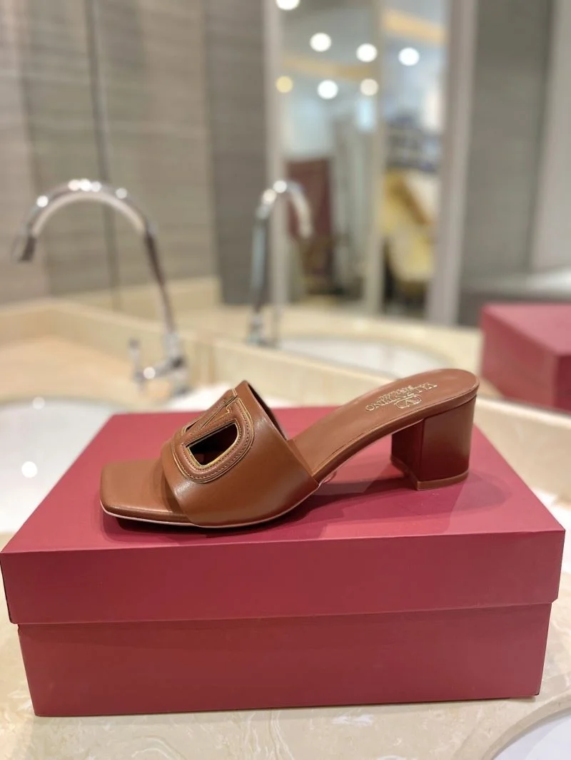 FashionForward Valentino Slippers 36511