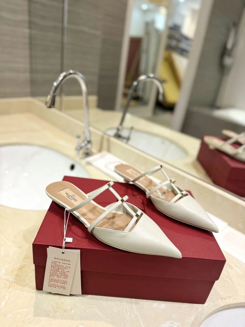 WaterResistant Valentino Slippers 36506