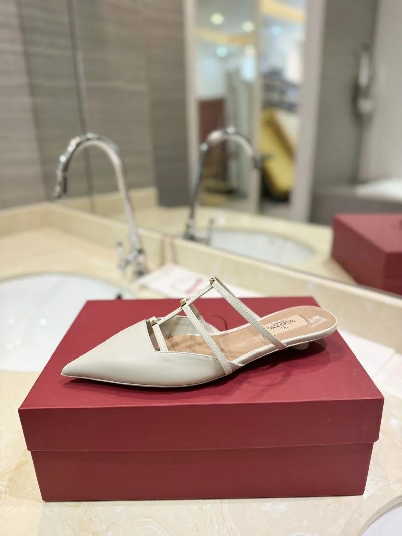 WaterResistant Valentino Slippers 36506