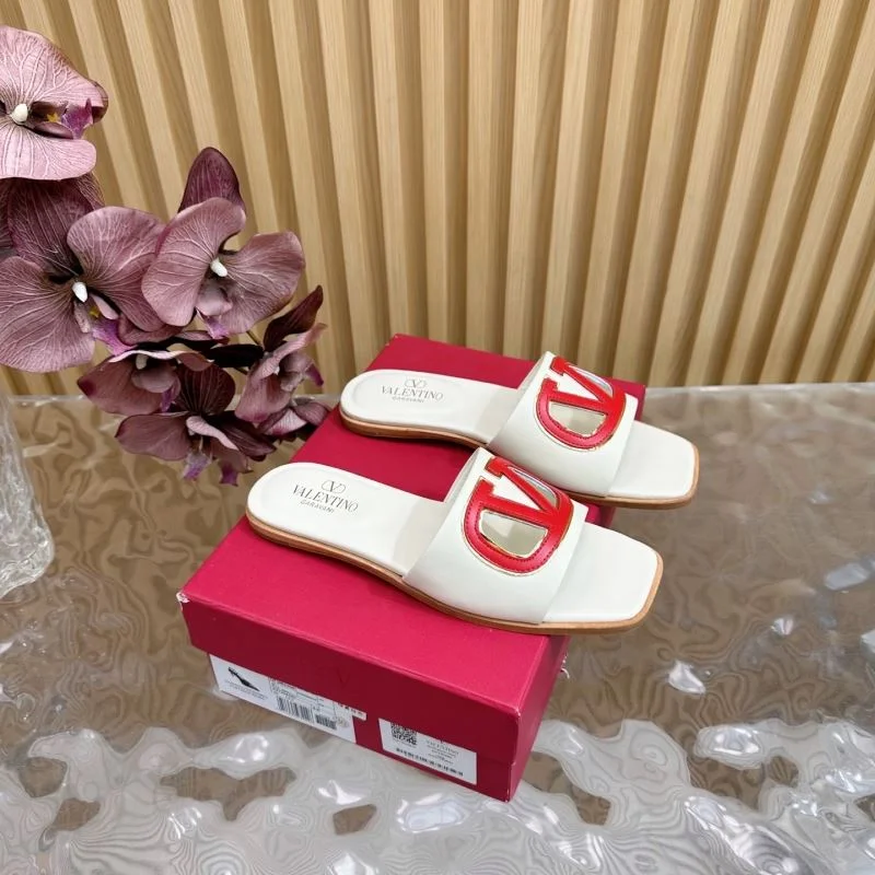Comfortable Valentino Slippers 36503