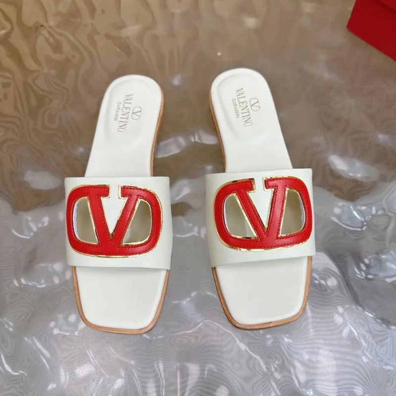 Comfortable Valentino Slippers 36503