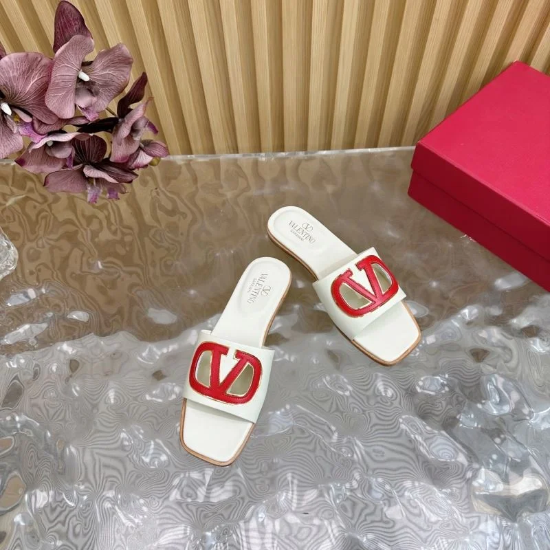 Comfortable Valentino Slippers 36503