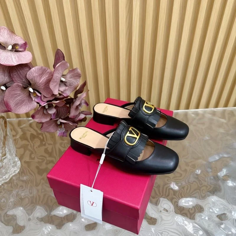 Valentino Slippers Neat 36303