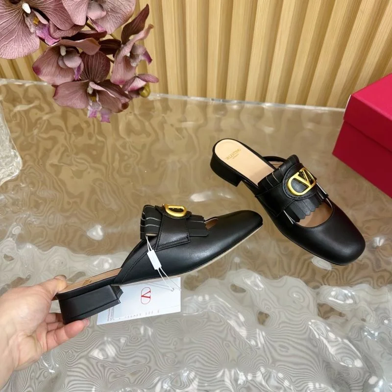 Valentino Slippers Neat 36303