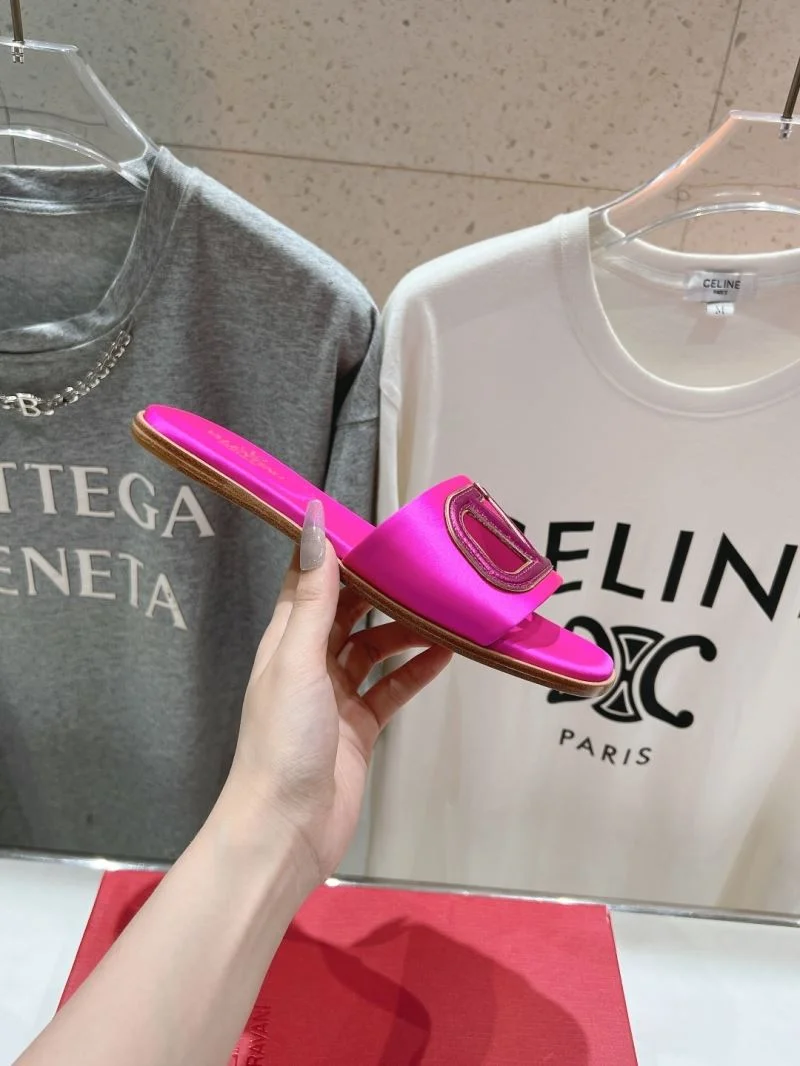 Lightweight Valentino Slippers 36298